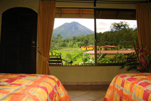 arenal volcano
