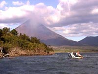 This is how you can see the Volcano from the Arenal Lake